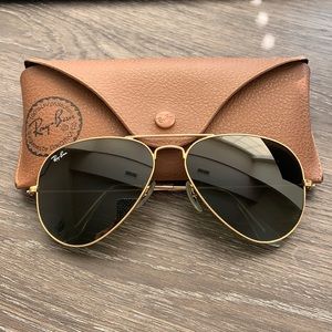Women’s Ray-Bans Aviators